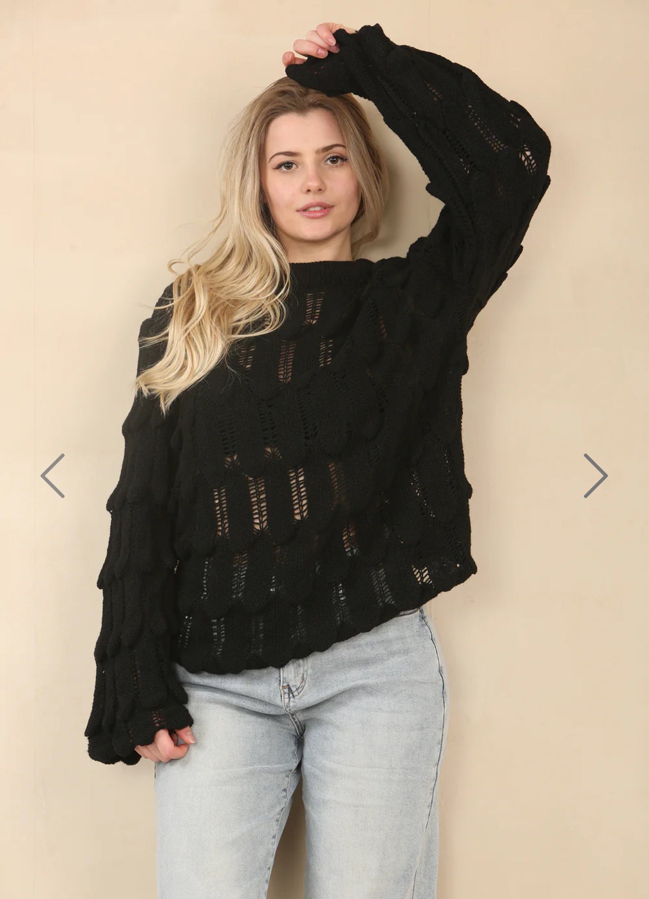 ‘Lucia’ Scallop Black Jumper