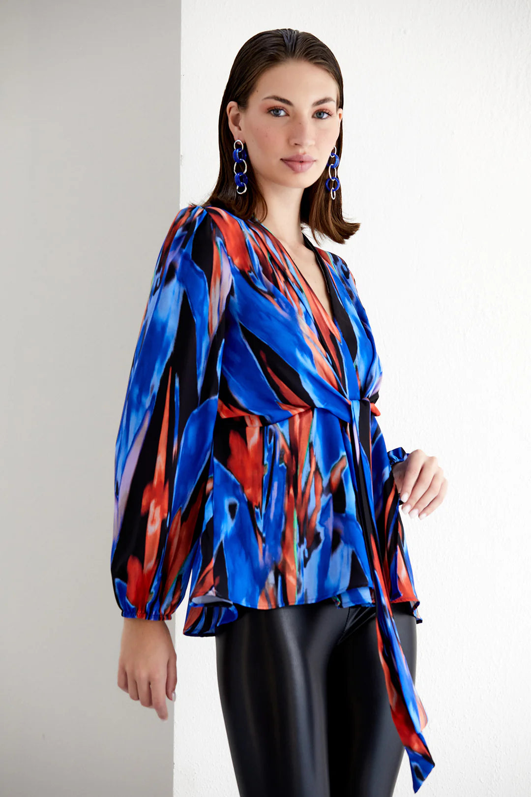 ‘Keelie’ Navy & Orange detail Top