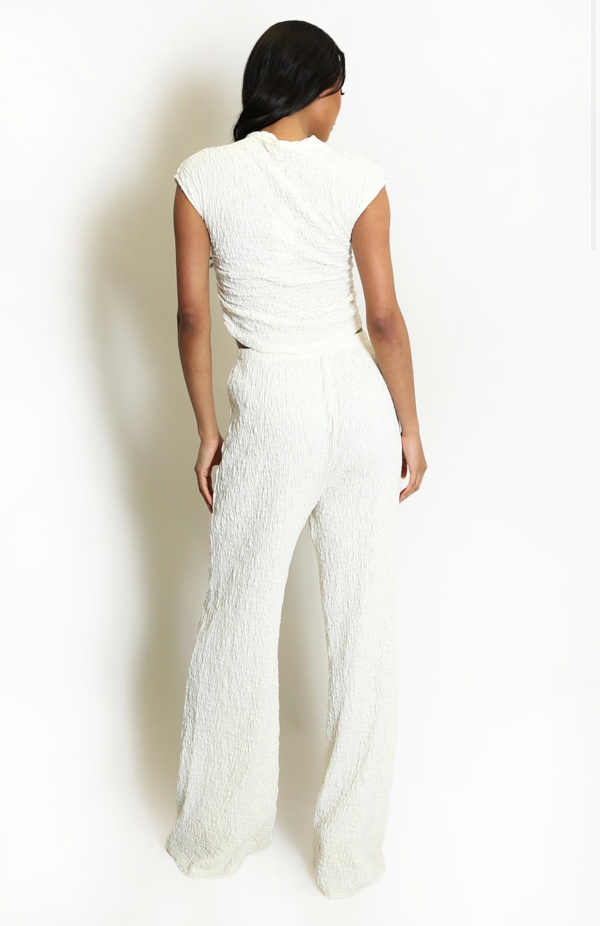 ‘Mica’ Cream Two Piece Set