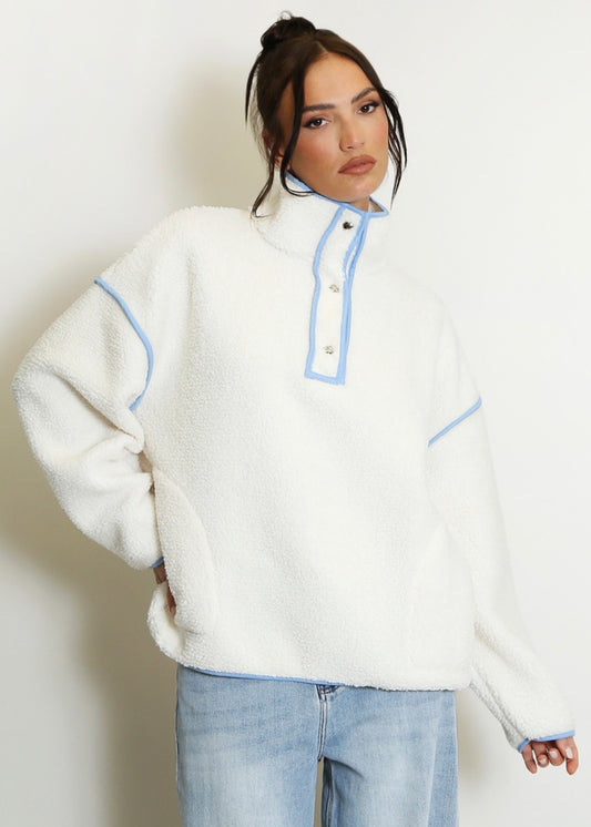 ‘Emilia’ Beige & Blue Fleece