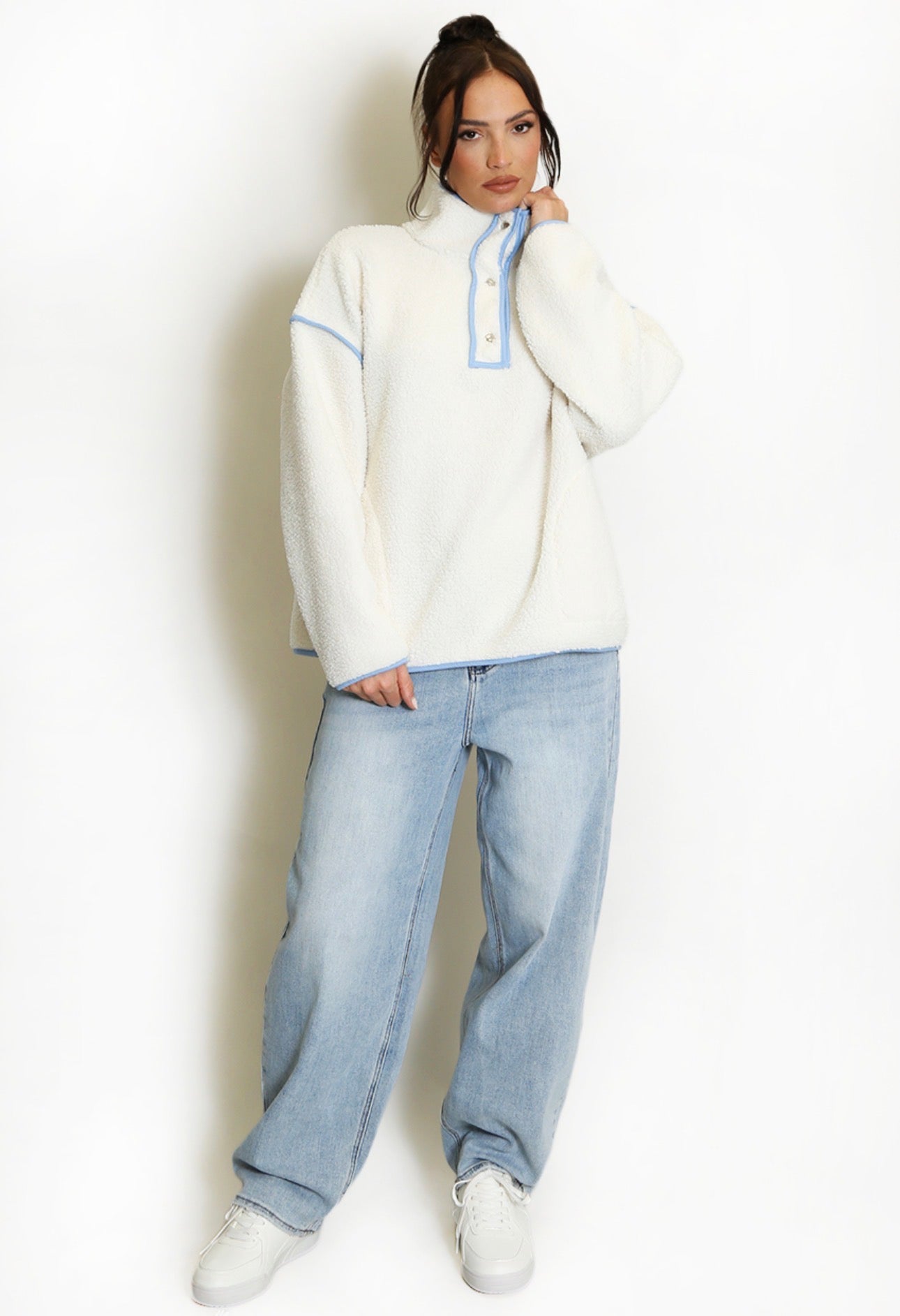 ‘Emilia’ Beige & Blue Fleece