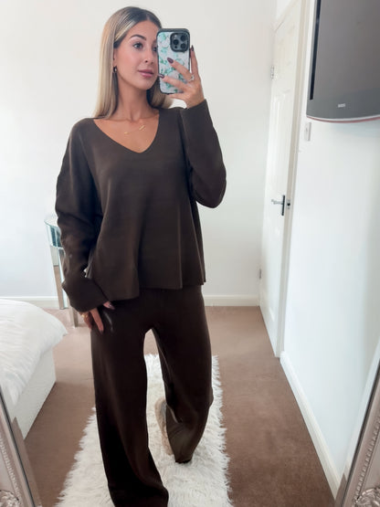 ‘Cara’ Brown V-Neck Loungewear