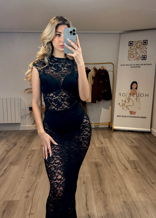 ‘Millie’ Lace Top in Black