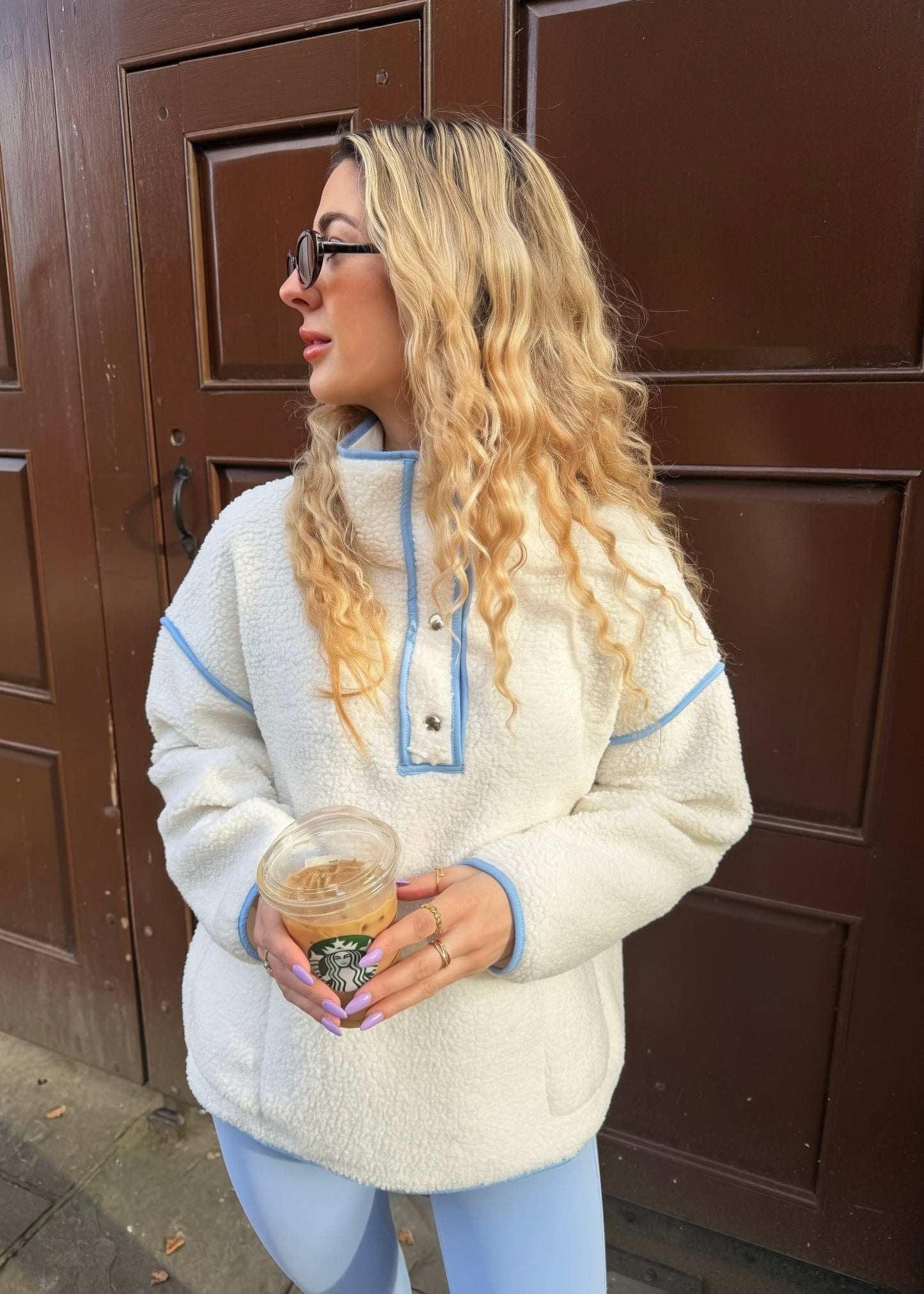 ‘Emilia’ Beige & Blue Fleece