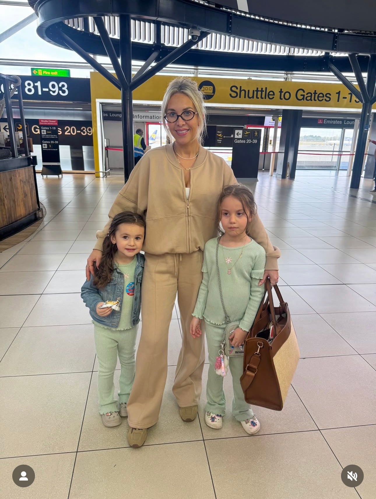 ‘Mia’ Beige Loungewear Set