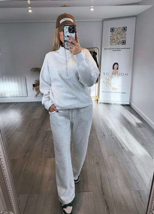 ‘Kyra’ Grey Sweater & Jogger Set